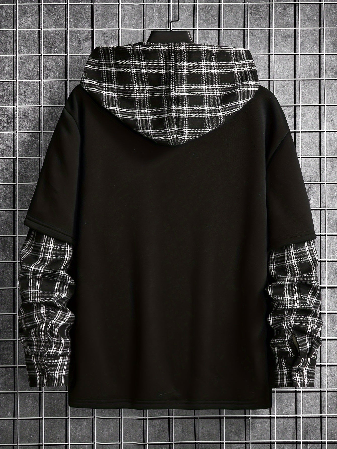 Erkaklar uchun to'qimalar naqshidagi kapüşonli sviter, cho'ntak bilan, bahor va kuzda dam olish kiyimlari uchun mukammal.