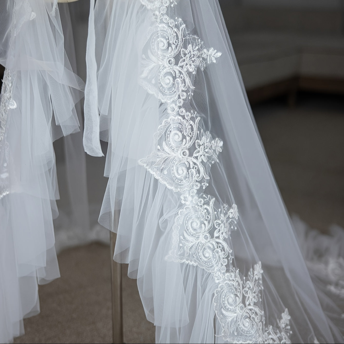 Vestido de novia de encaje con cola de pez, vestido de novia romántico para el gran día