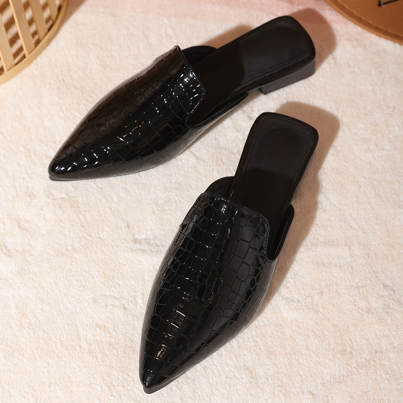 Women's Pointed Toe Mules Flat Shoes Slip-On Backless Loafers