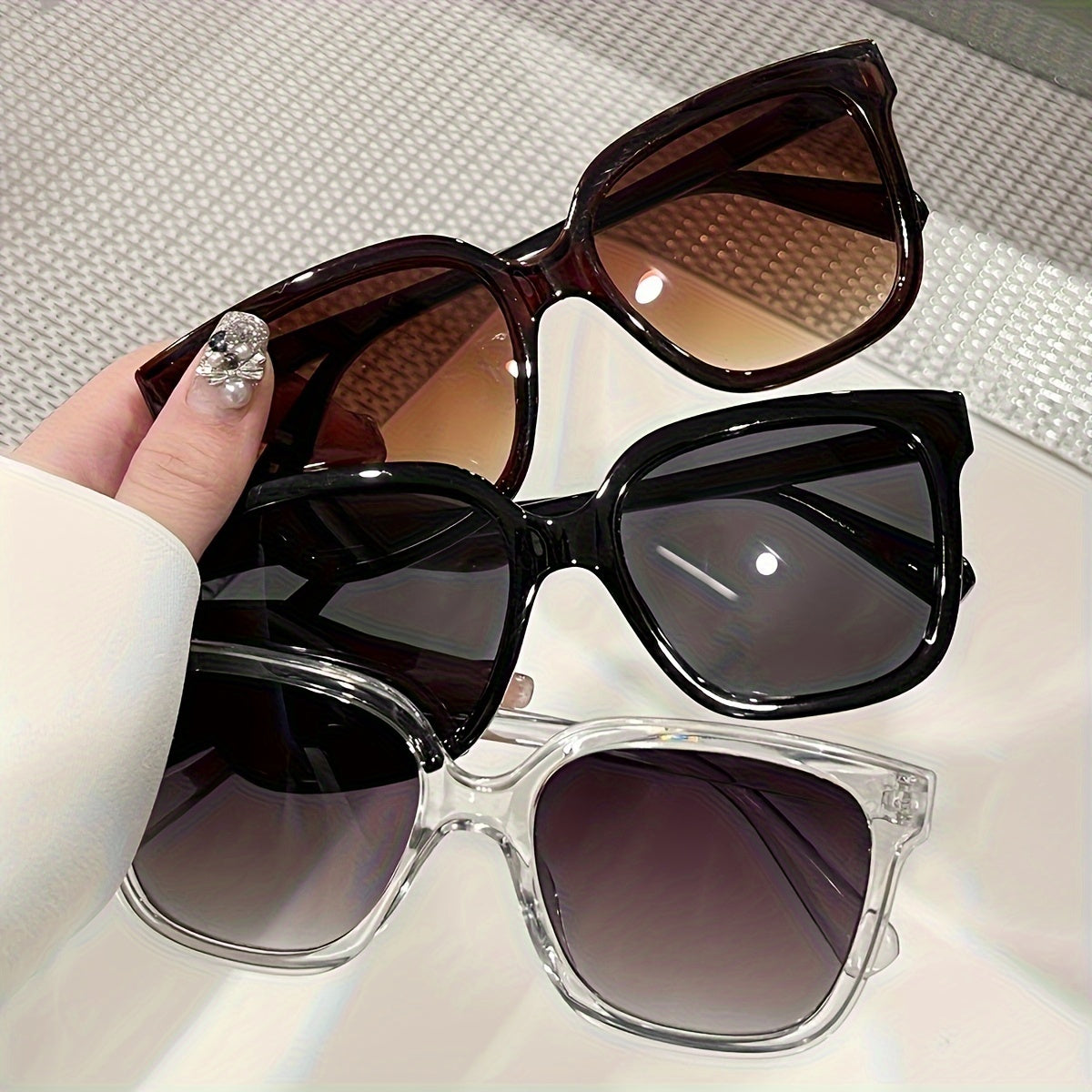 3 ta ayollar uchun kvadrat ko‘zoynaklar 3-in-1 polikarbonat ramka bezakli linza