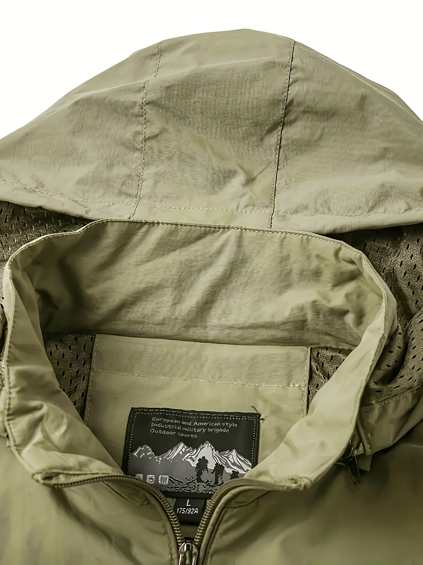 Men's Softshell Jacket with Multiple Pockets Windproof Lightweight for Hiking Camping