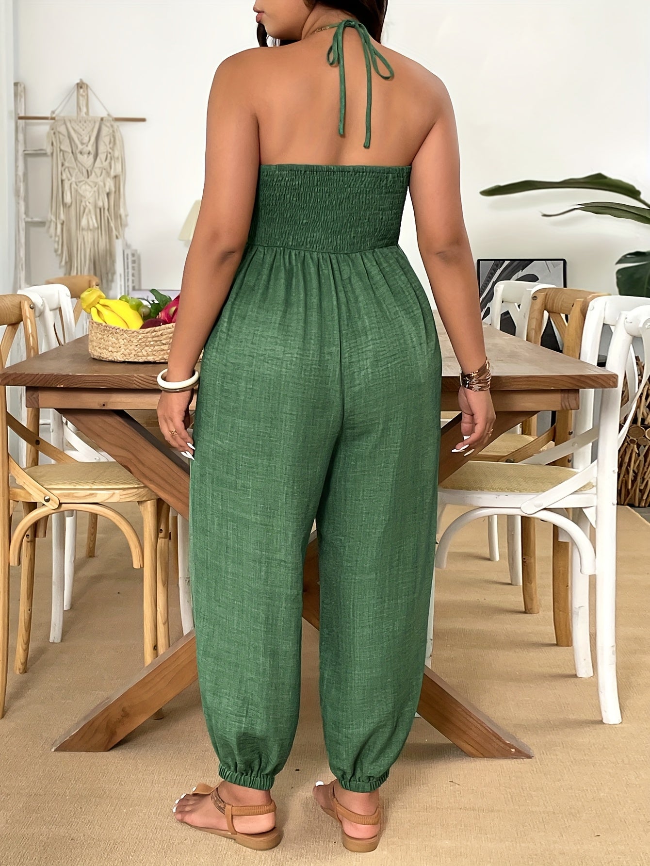 Women's Green Plus Size V-Neck Halter Jumpsuit with Pockets