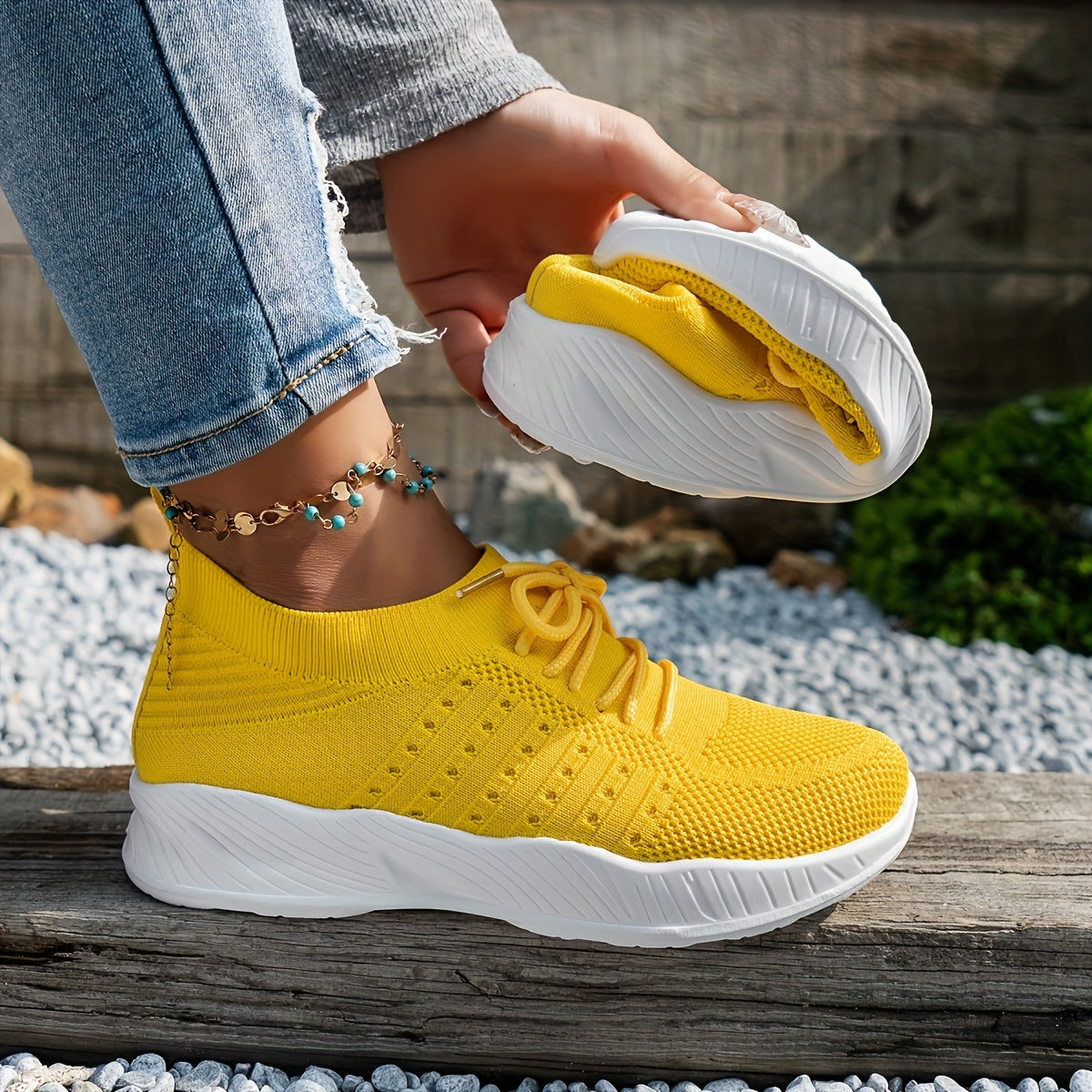 Women Mesh Lace-Up Sneakers Comfortable Lightweight Casual Shoes
