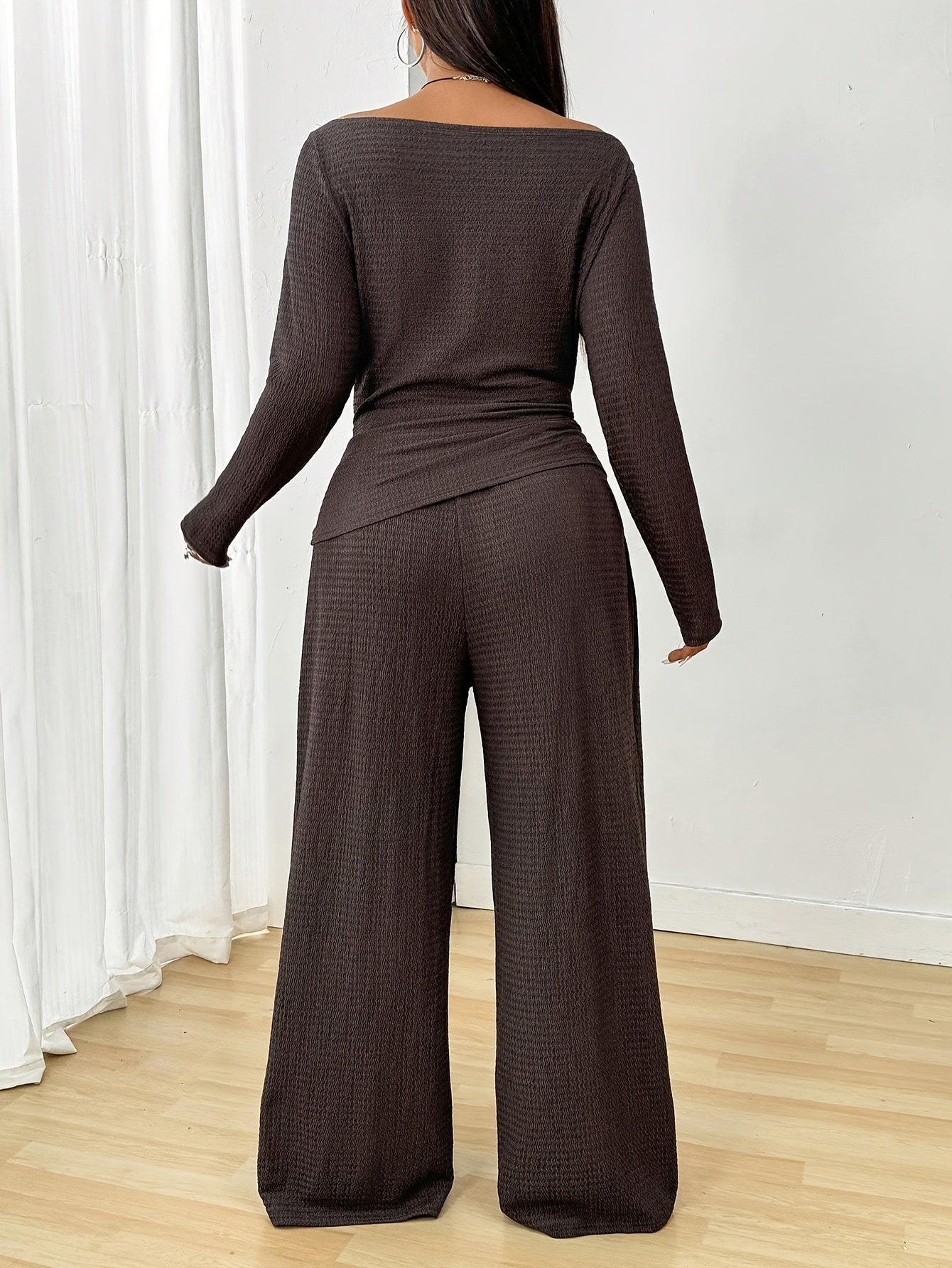 Ayollar uchun Bahor/Kuz Katta O'lchamli Yuqori Qism, Uzun Yenglar va Elastik Belga ega Tasodifiy Shimlar To'plami