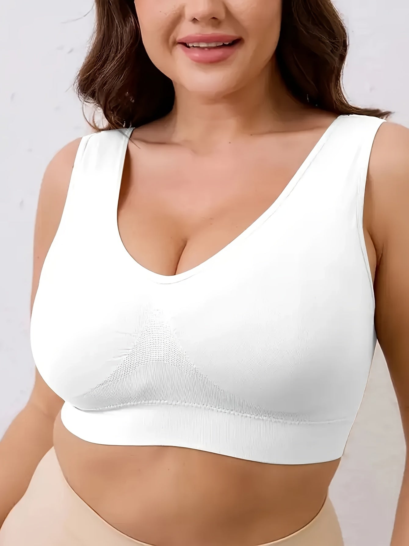 Women Seamless Wireless Sports Bra Plus Size Yoga Running Vest Double Layer