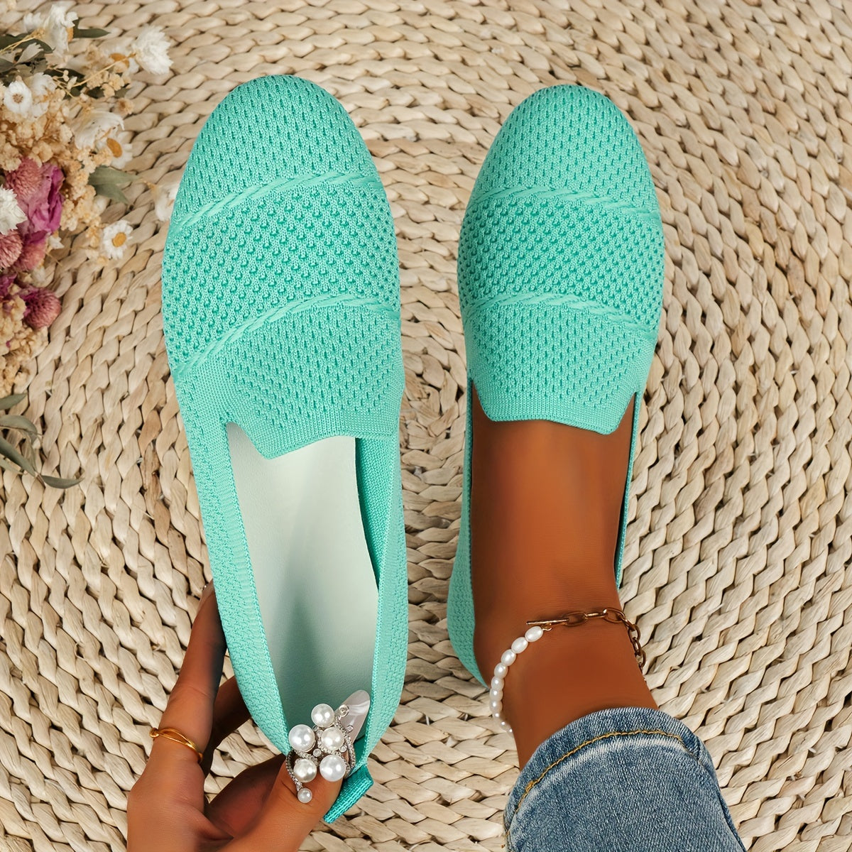 Women's Knitted Flat Shoes Breathable Slip-On Casual Flats