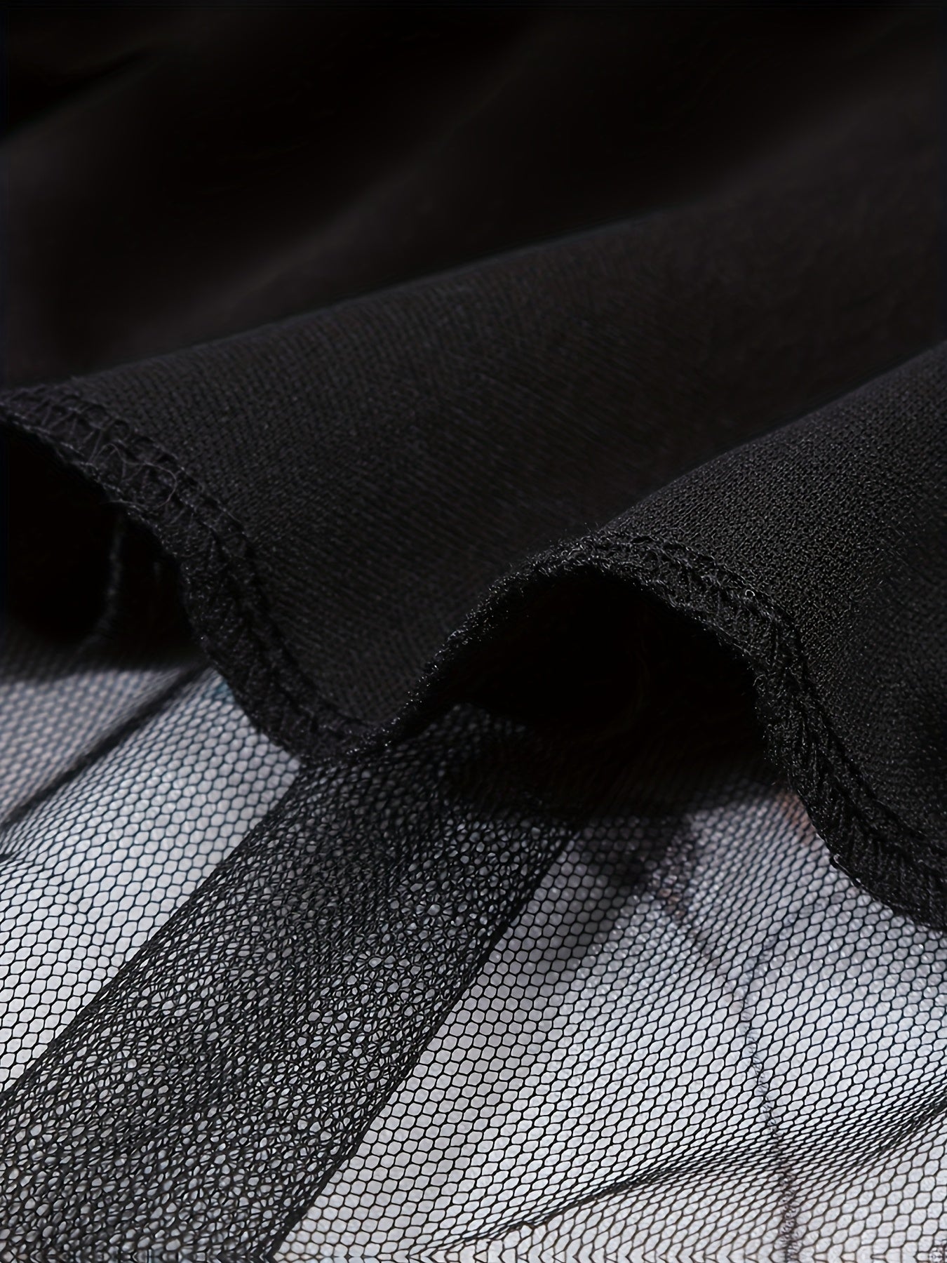 Plus Size Women's Floral Tulle Overlay A-Line Maxi Skirt Black White Elegant