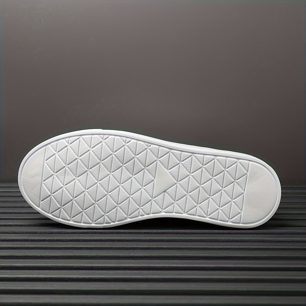 Men's Black Casual Sneakers Low Top Lace-Up Round Toe Faux PU EVA Sole