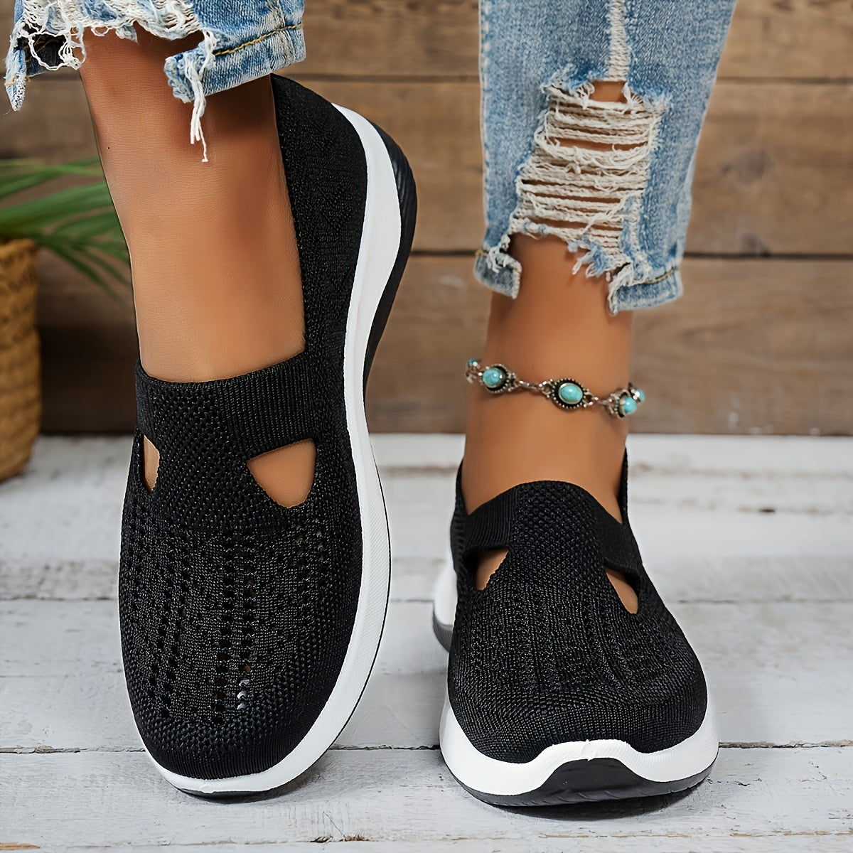 Women's Slip-On Sneakers Lightweight Breathable Fabric All-Season Casual Rubber Sole