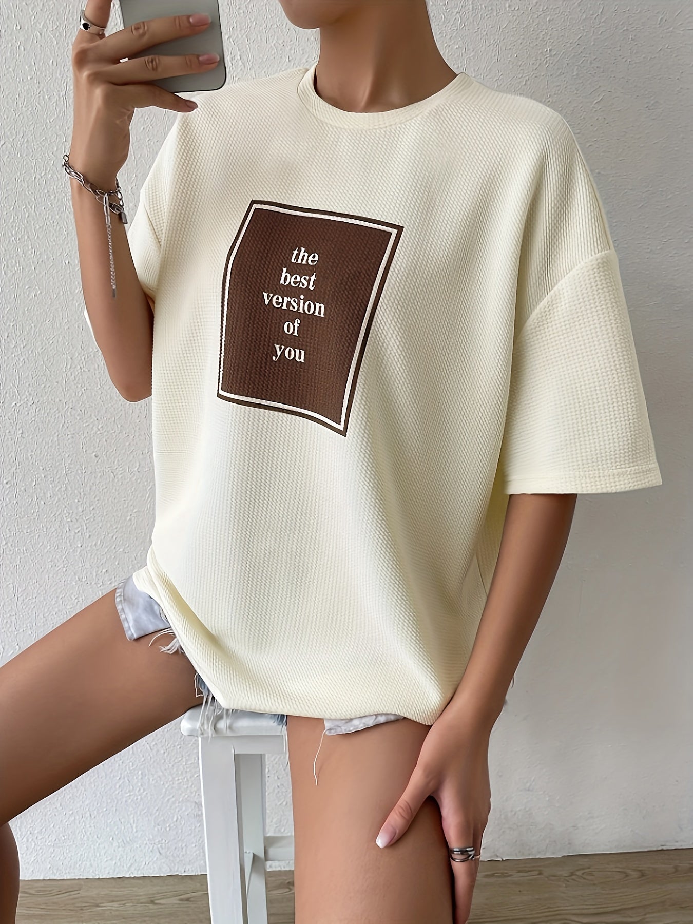 Women's Casual Short Sleeve Letter Print T-Shirt for Spring and Summer