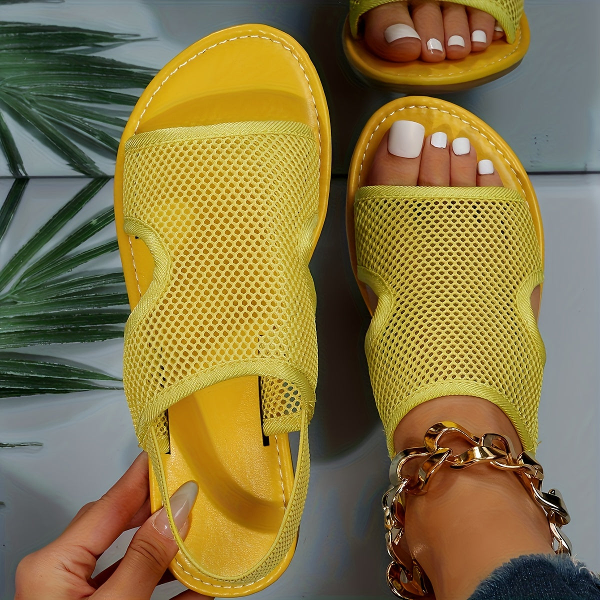 Women's Mesh Flat Sandals Open Toe Slip On Elastic Strap Casual