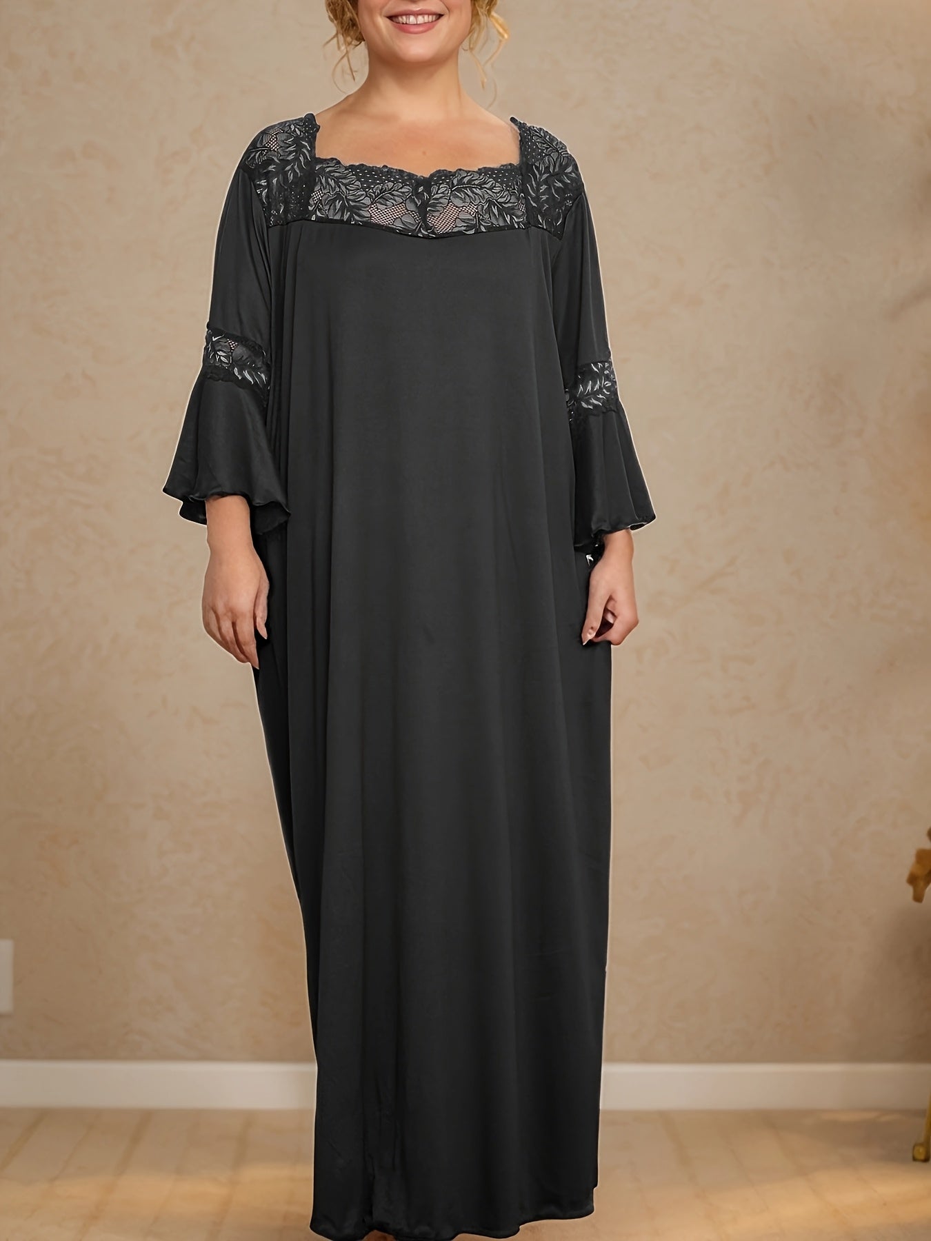 Camisón de talla grande negro con encaje para dormir para mujer