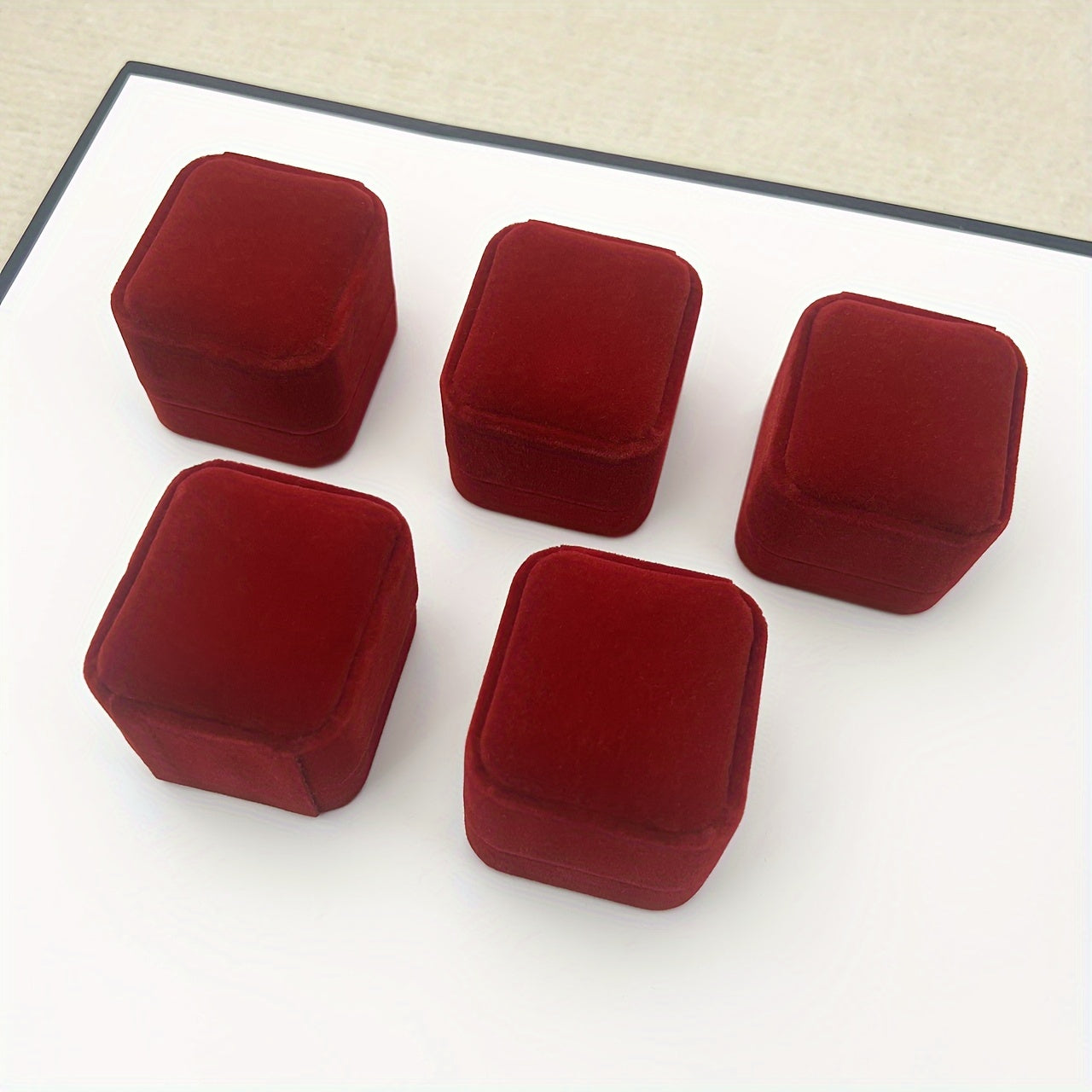 Набор из 5 бархатных шкатулок для украшений с застежкой-кнопкой для колец и подарков