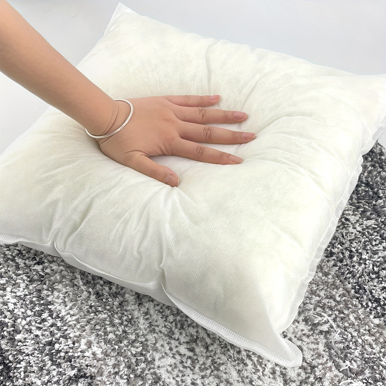 Non-Woven Pillow Core Lightweight Breathable Soft Sleep Support