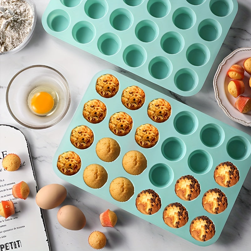 Зеленая силиконовая форма для выпечки на 24 мини-кекса, маффинов и десертов