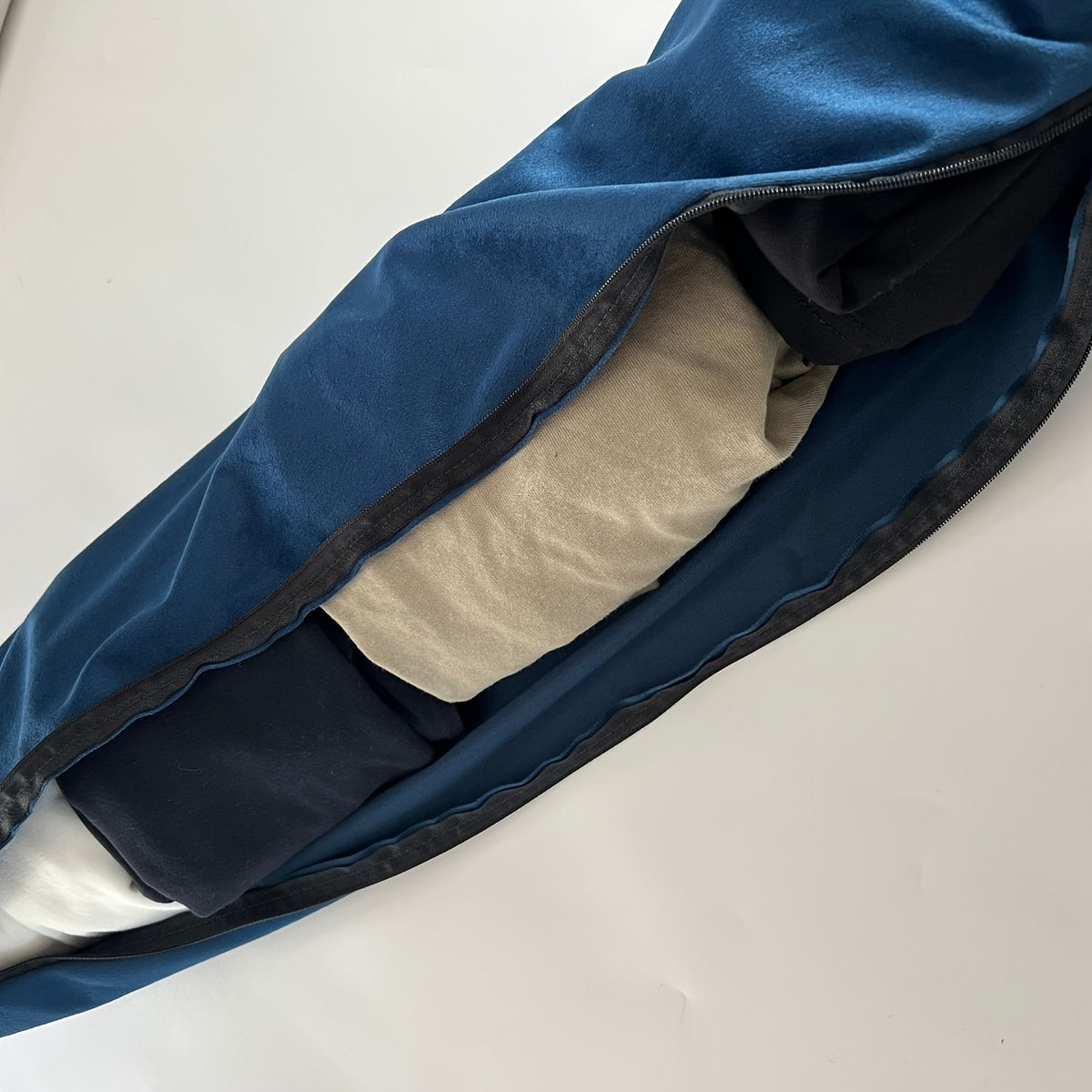 Multi-Functional U-Shaped Travel Pillow with Plush Filling for Comfort