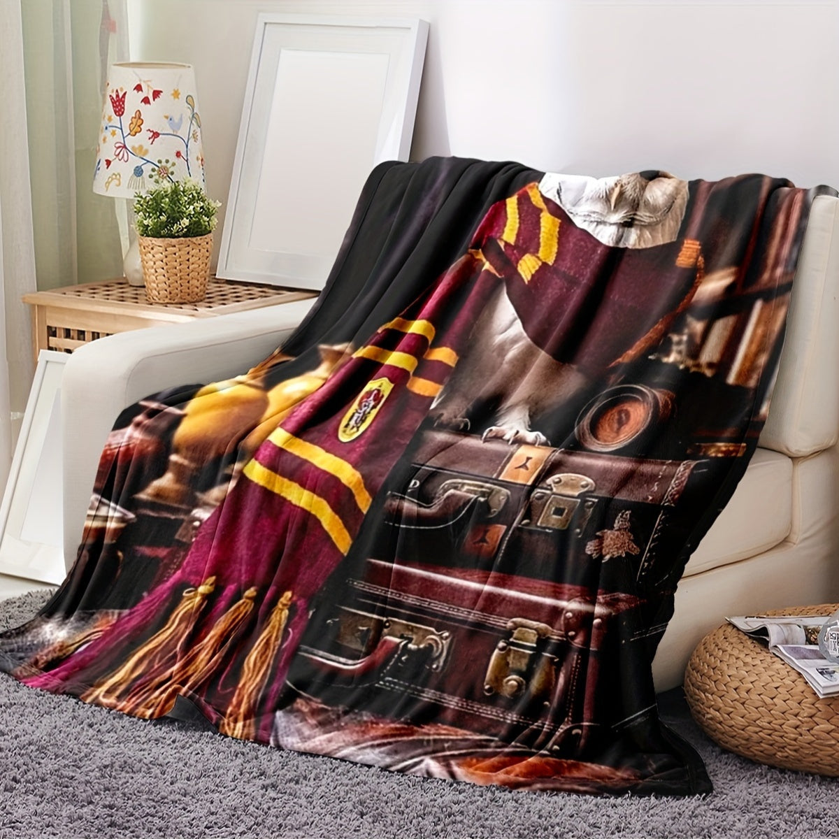Contemporary Owl Print Flannel Throw Blanket Soft Knitted Polyester All-Season Home Decor
