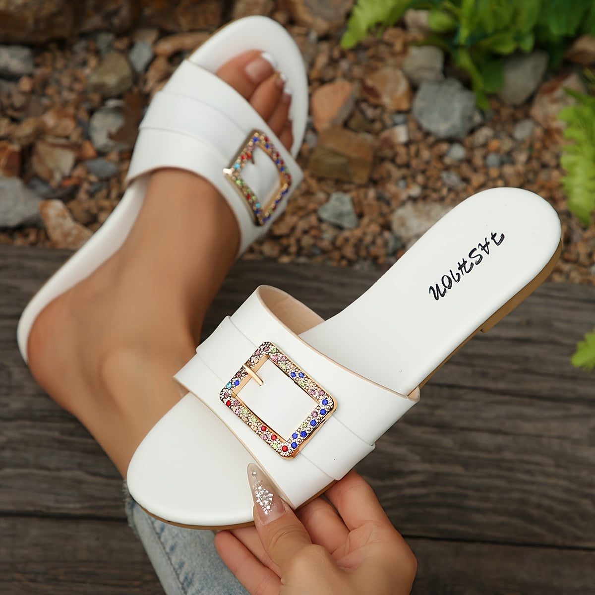 Women's Flat Sandals with Metal Buckle Open-Toe Summer Shoes Black