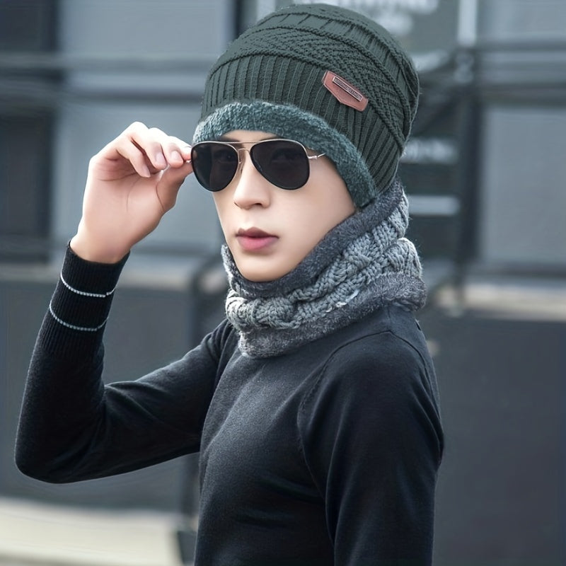 Ushbu Qish Beanie va Sharf To'plami bilan qulay va zamonaviy bo'ling. Bu to'plamda qalin, issiq tikilgan shlyapa va bo'yin issitgich bor, ikkalasi ham nafis bir to'liq rangda ishlab chiqilgan. Bundan tashqari, ular oson parvarish uchun mashinada yuviladi.