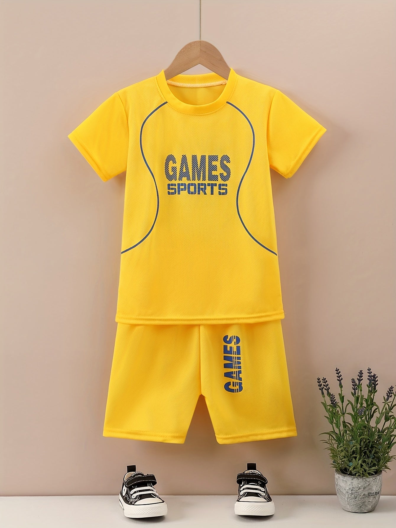 Boys' 2-Piece Quick-Drying Sports Outfit GAMES SPORTS Print T-Shirt and Shorts for Summer Outdoor Activities