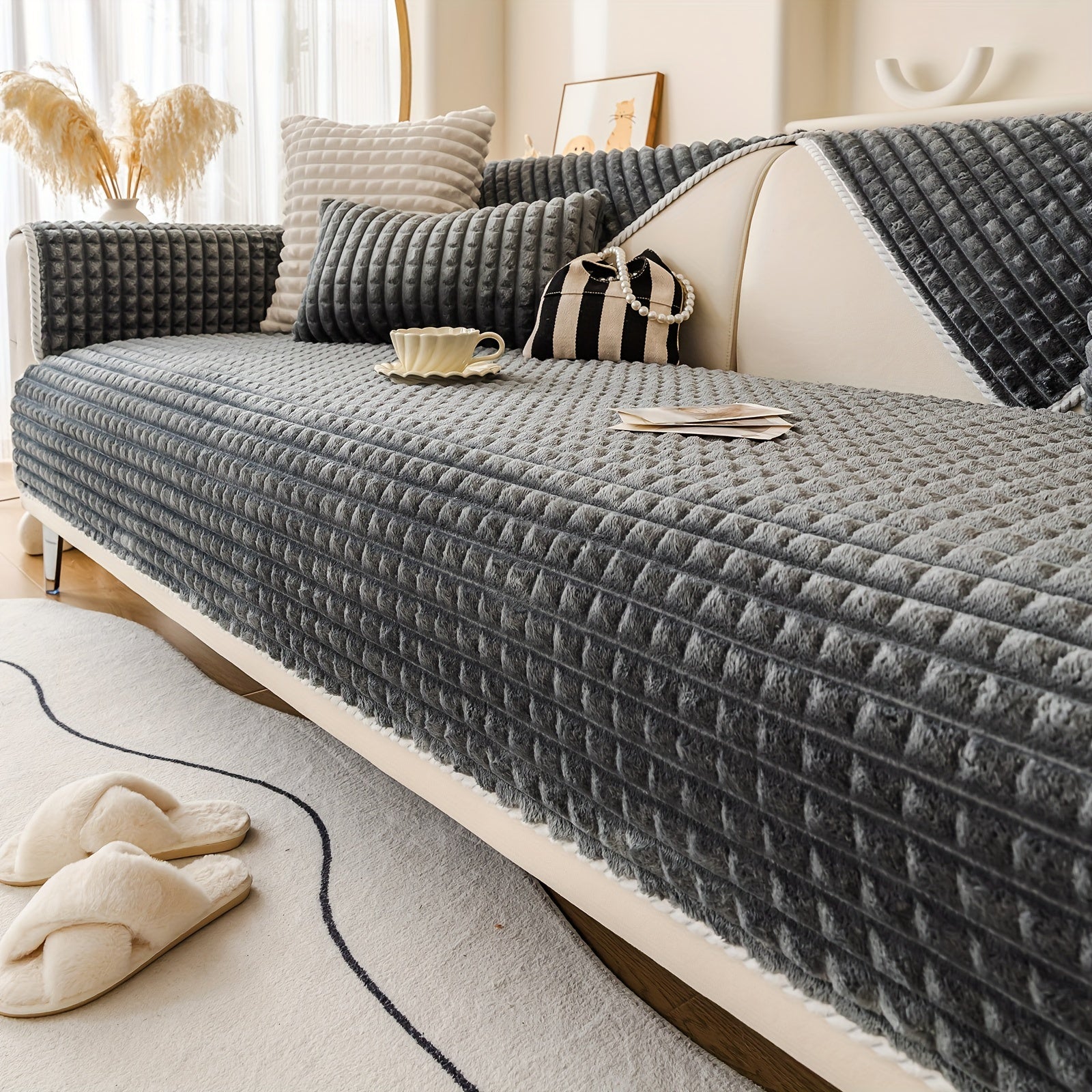 Нескользящая плюшевая накидка на диван для всей мебели, безопасная для домашних животных, легко очищается