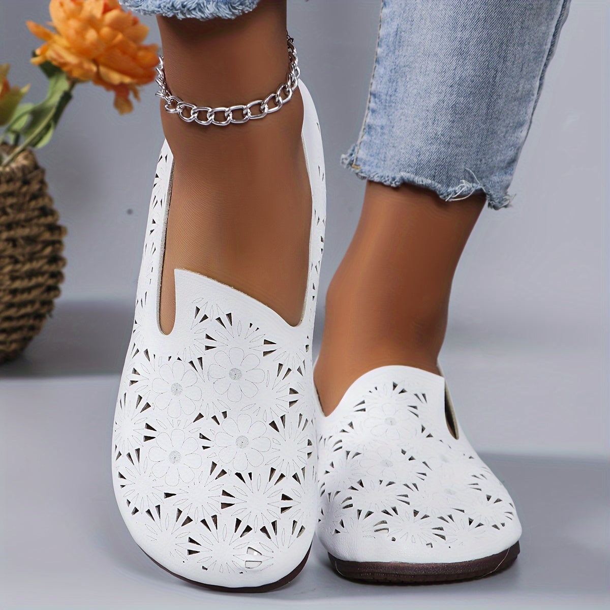 Women’s White Floral Flat Shoes With Non-Slip Rubber Sole