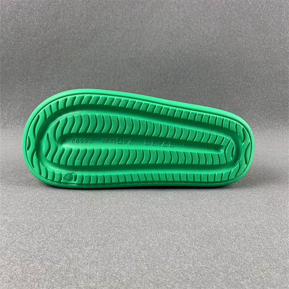 Yigitlar uchun Slip-On Slaydlar, turli ranglarda, sirpanishga qarshi EVA yozgi kundalik ichki poyabzal