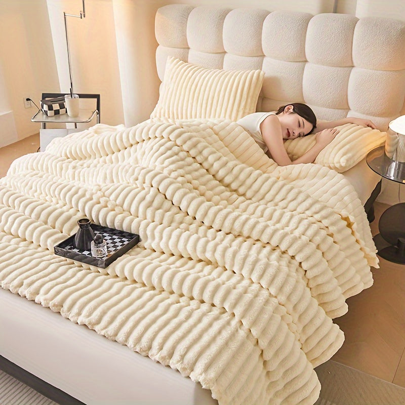 Striped Faux Fur Throw Blanket Cozy Knitted Polyester Bedspread for Sofa and Travel