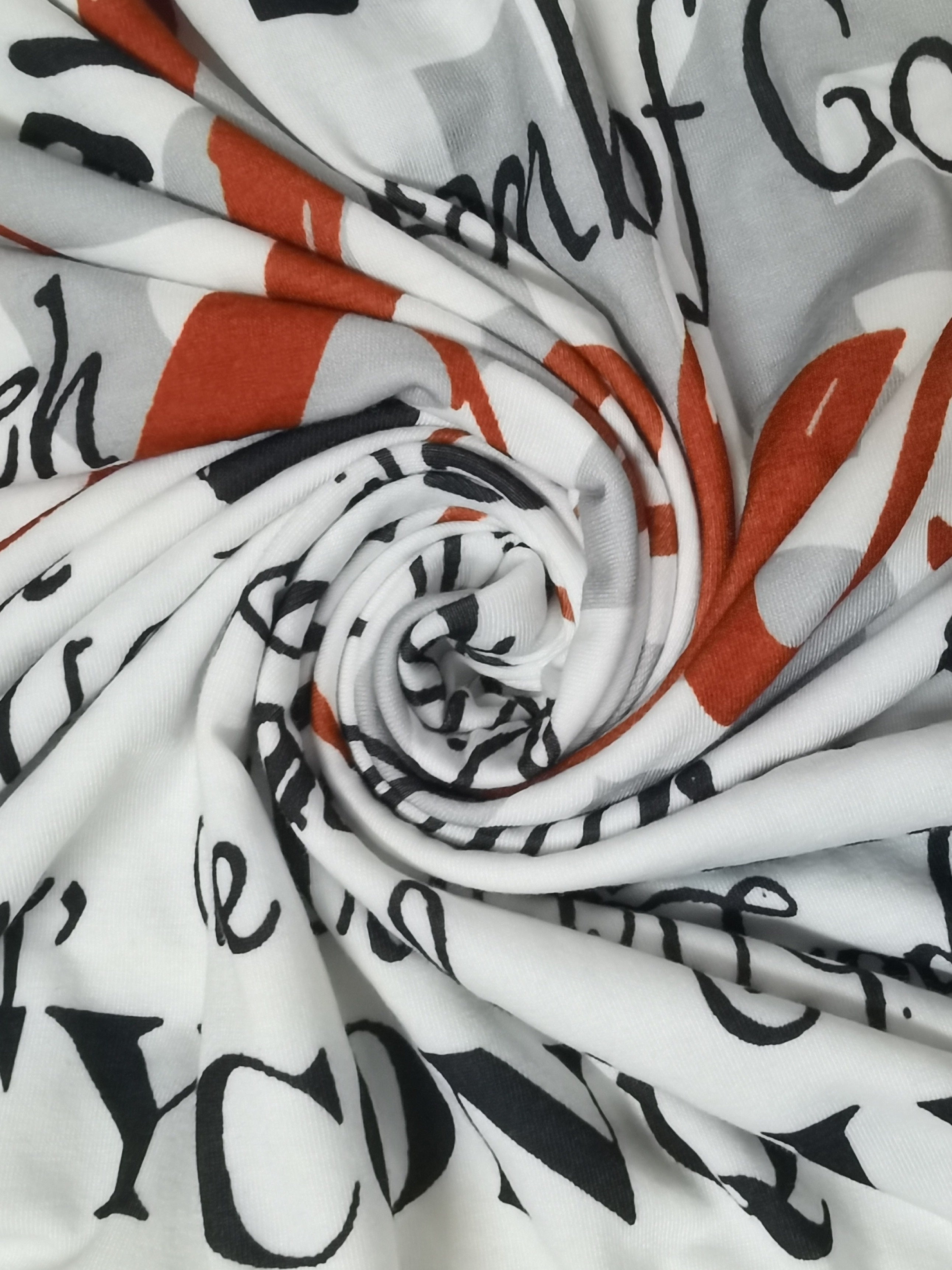 Удобная толстовка с молнией и принтом букв для женщин plus size