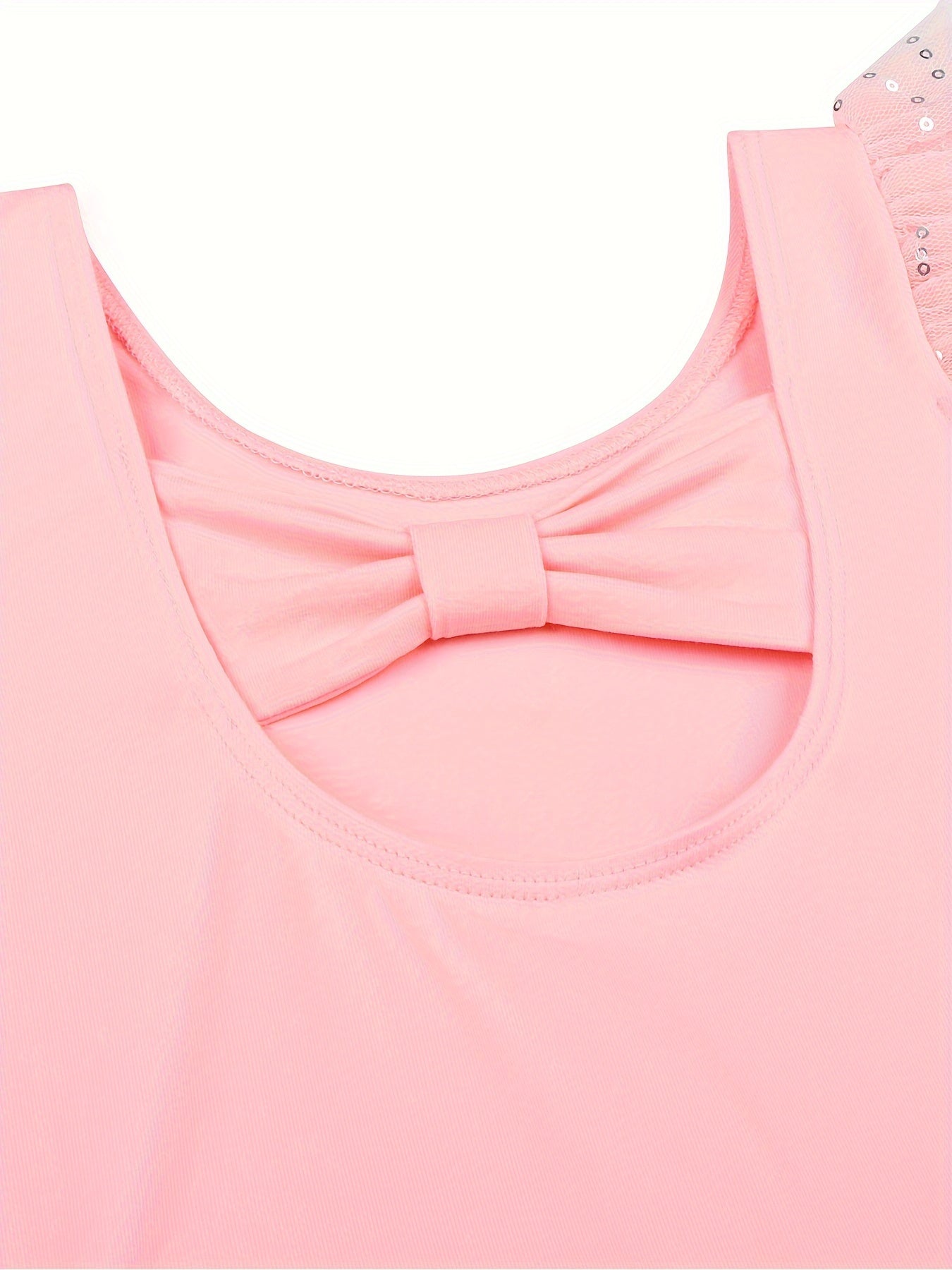 Chiroyli pushti payetli balet leotardi, tül yubkasi bilan, gimnastika va ochiq havoda mashg'ulotlar uchun mukammal.