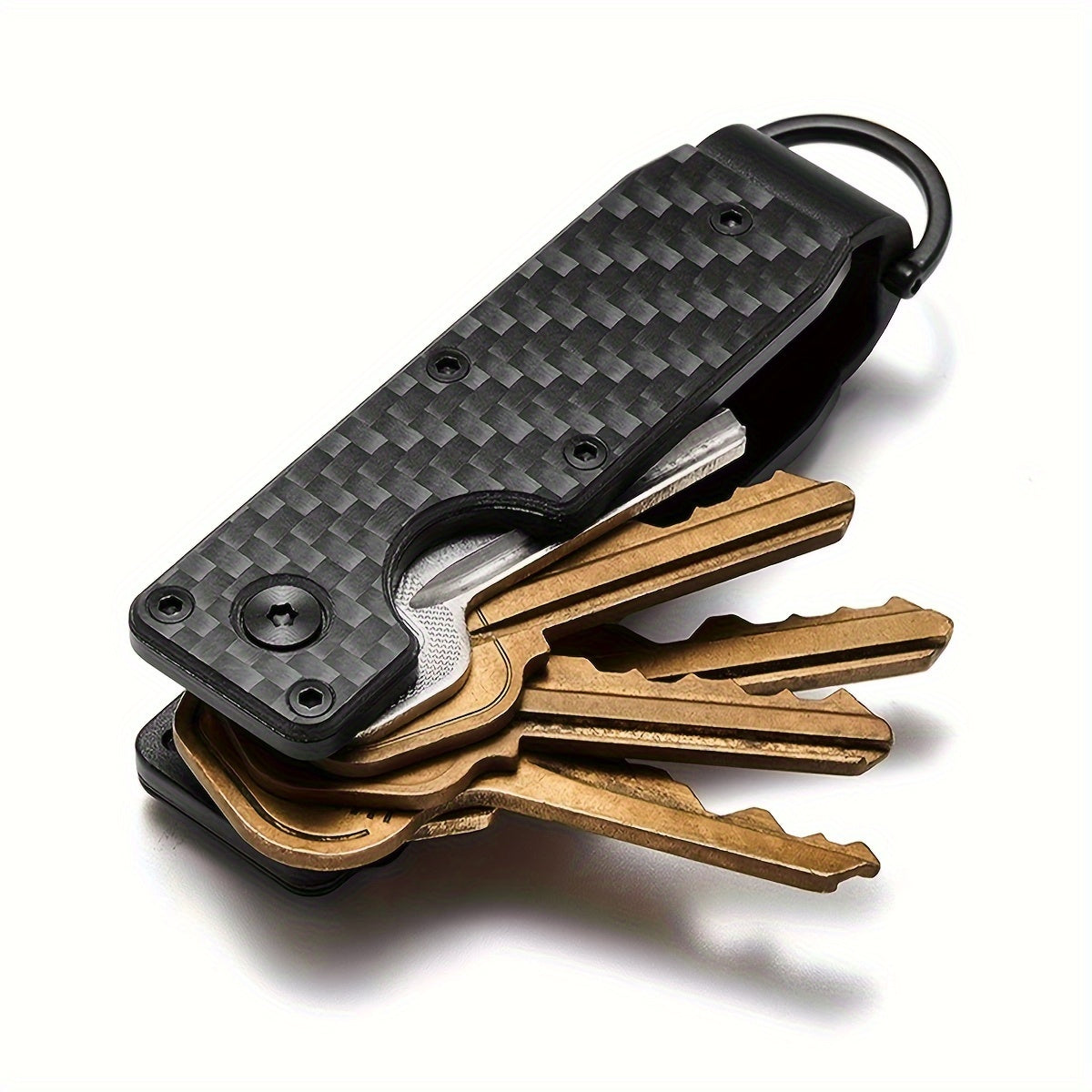 "Forever Miyin Sleek Aluminum Key Organizer" — это компактный и легкий держатель для ключей с надежным поворотным замком. Он устойчив к царапинам и является идеальным подарком как для мужчин, так и для женщин.