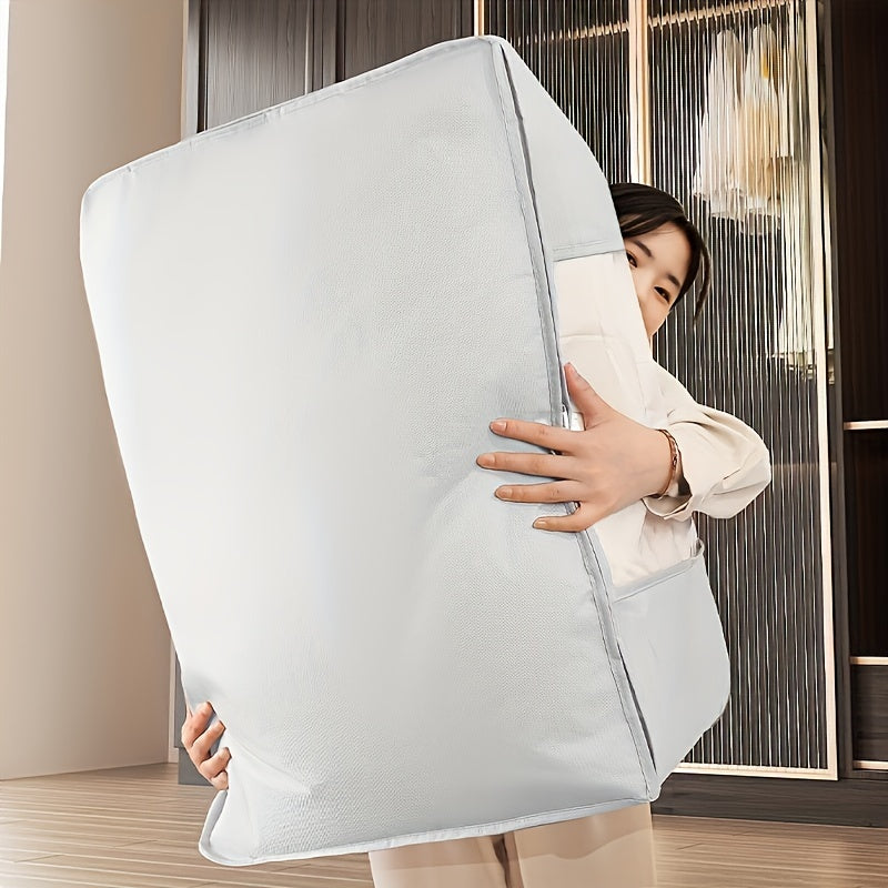 Uchta katta Oxford mato saqlash qutisi, kuchli tutqichlar va fermu bilan, 32L, 62L va 92L sig'imlarida mavjud. Ushbu suv o'tkazmaydigan to'rtburchakli tashkilotchilar yostiqlar, kiyimlar va mavsumiy to'shaklarni saqlash uchun mukammaldir. Bu zamonaviy