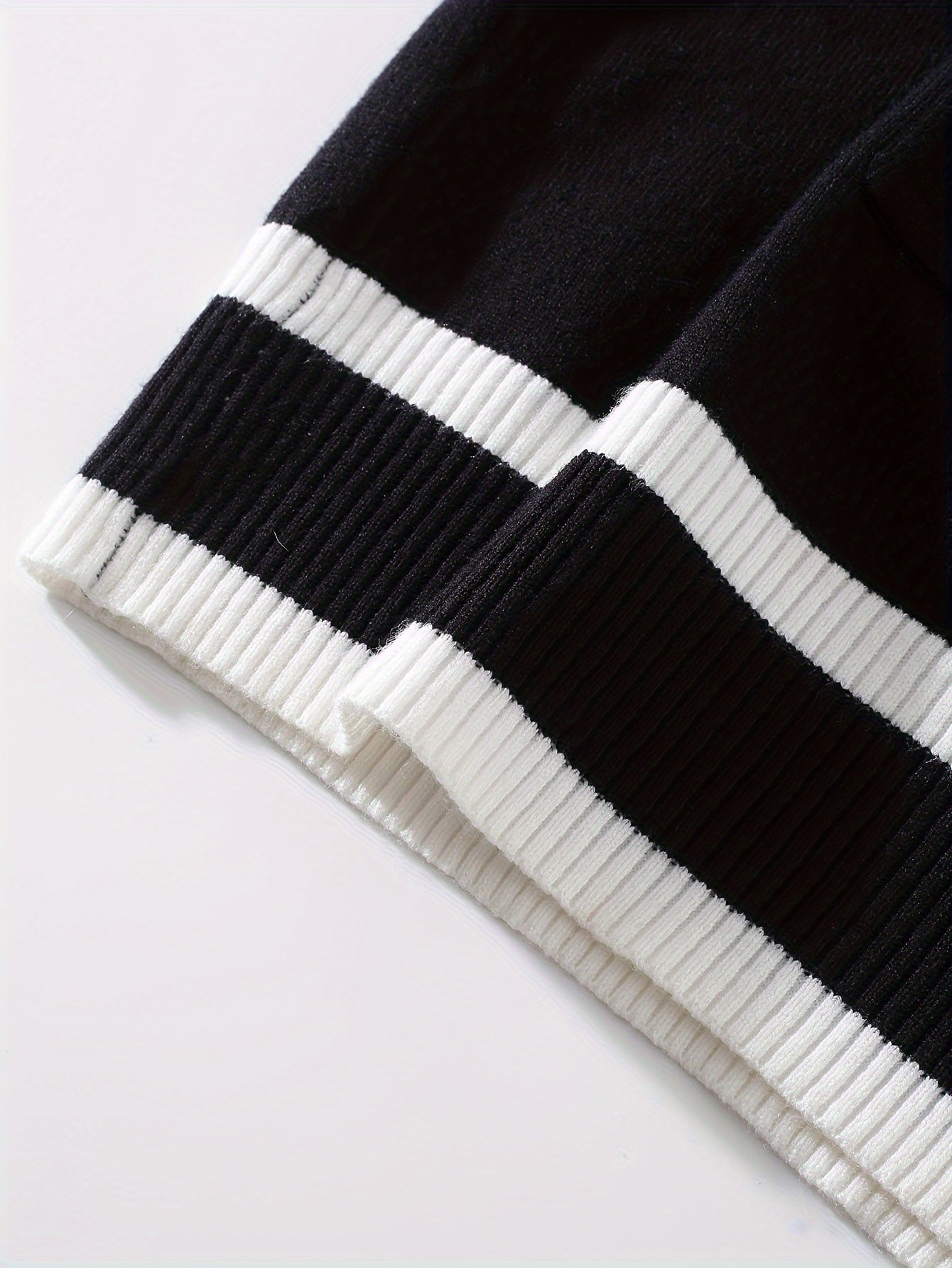 Plus Size Black White Cardigan Sweater with Pearl Buttons for Women