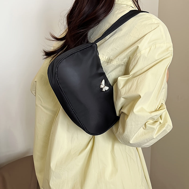 Ayollar uchun qora naylon crossbody sumka, tassel aksenti va zip yopilishi bilan