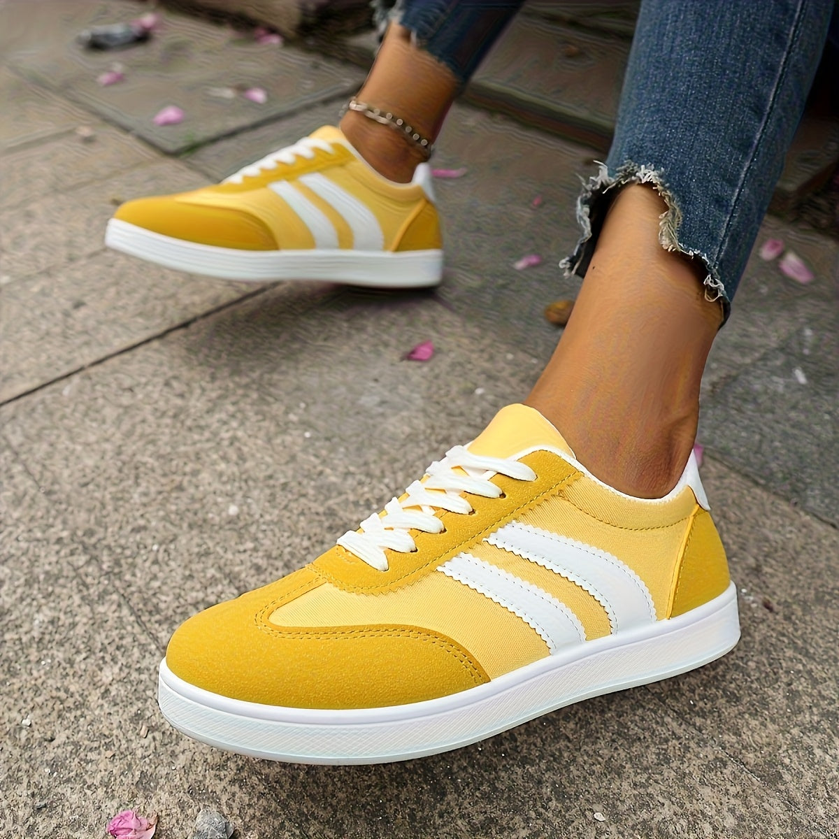 Women'S Lightweight Casual Sneakers – Breathable Orange White Low-Top Lace-Up Skate Shoes