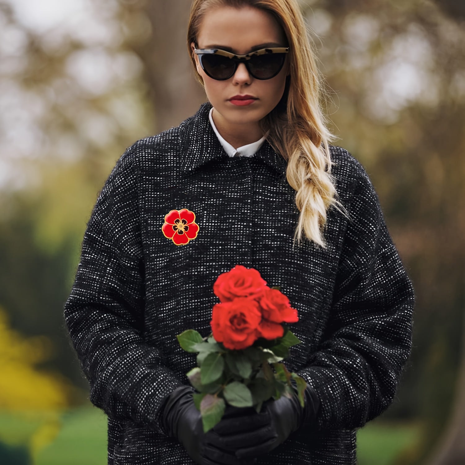 Set of 10 Patriotic Red Flower Alloy Brooches for Men and Women