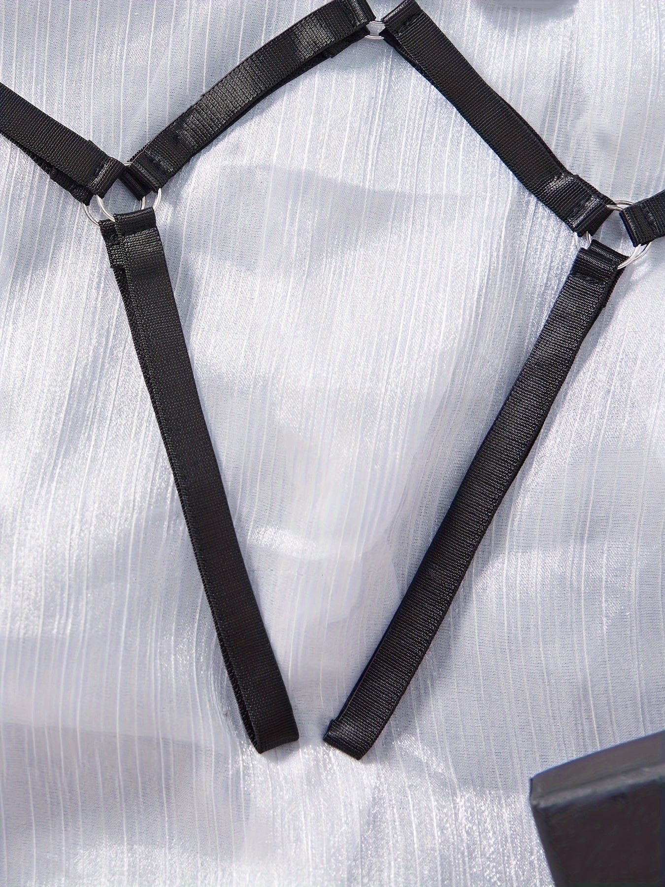 Women's Lingerie Crotchless Thongs Low-Rise Strappy Panties