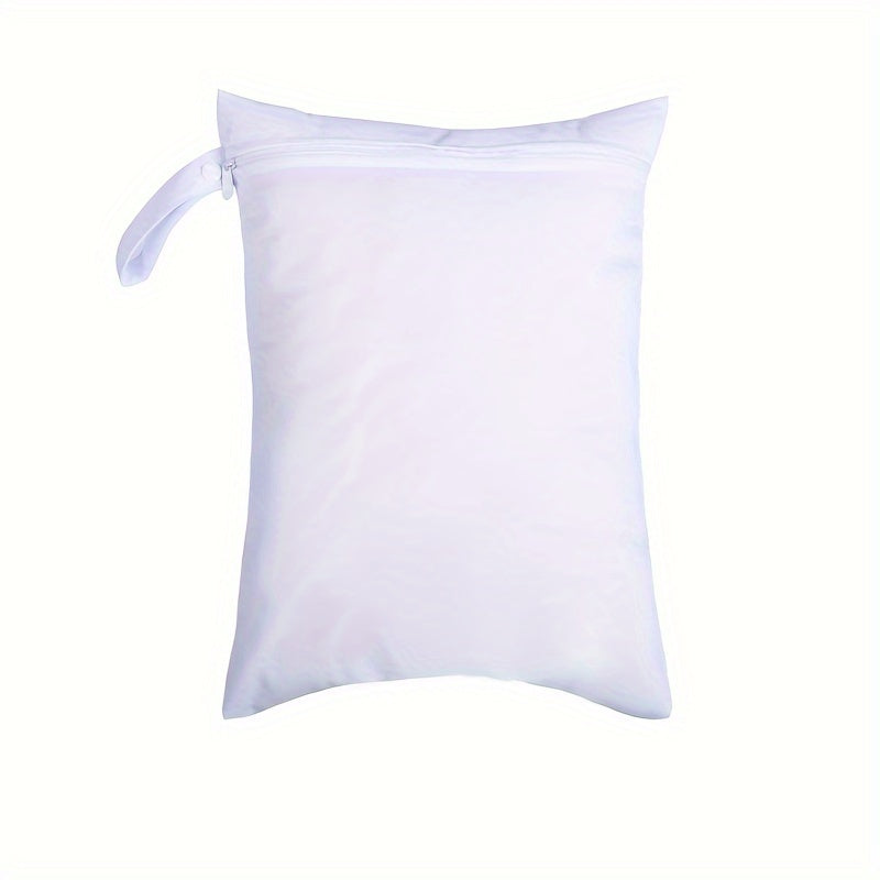 Mustahkam sayohat saqlash sumkalari - suv o'tkazmaydigan, tozalash oson, chaqaloq pamperslari va boshqa narsalar uchun zipli sumkalar. Har qanday yosh uchun mukammal. Bitta sumka, 30 sm x 40 sm.