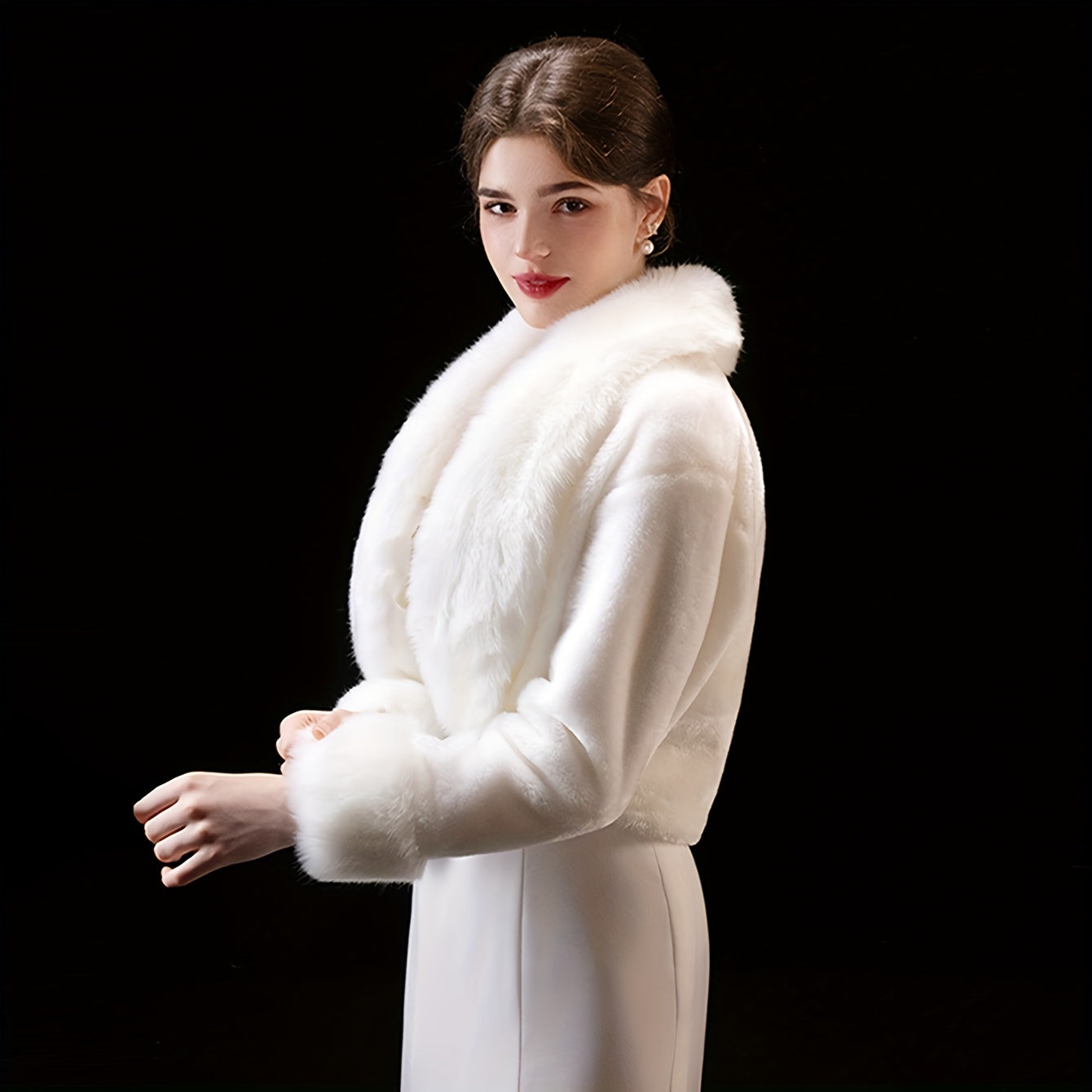 Faux Fur Bridal Shawl Wrap for Women Warm Winter Wedding Accessory