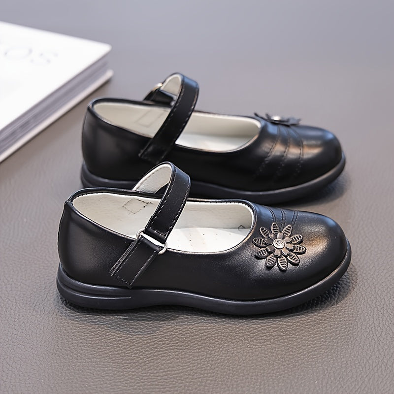 Qizlar uchun Preppy uslubidagi raqs poyabzallari, gullar bilan bezatilgan, yengil va sirpanmaydigan, chiqishlar va partiyalar uchun.