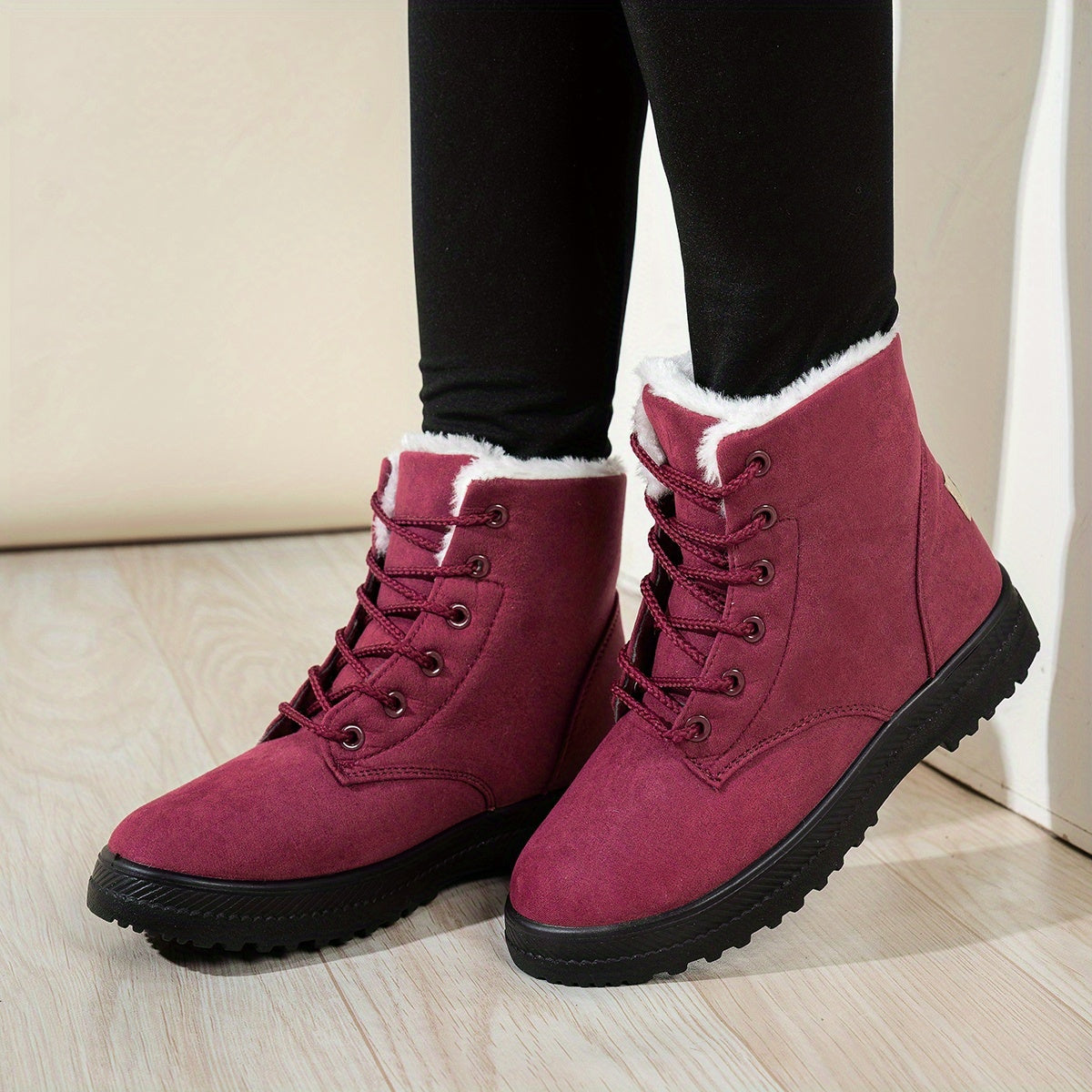 Women's Short Plush Lined Casual Lace Up Winter Ankle Boots