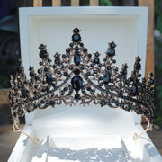 Vintage-Inspired Bridal Crown Zinc Alloy Wedding Headpiece for Weddings and Celebrations