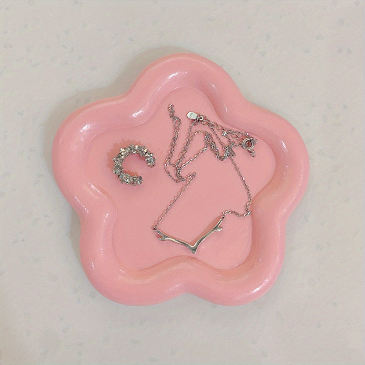 Flower-Shaped Jewelry Tray for Creative Storage 10.49cm