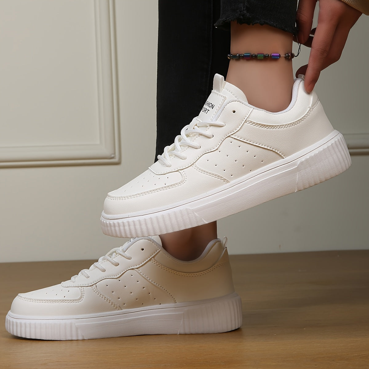 Zapatillas de moda de mujer de caña baja blancas ligeras y casuales con cordones