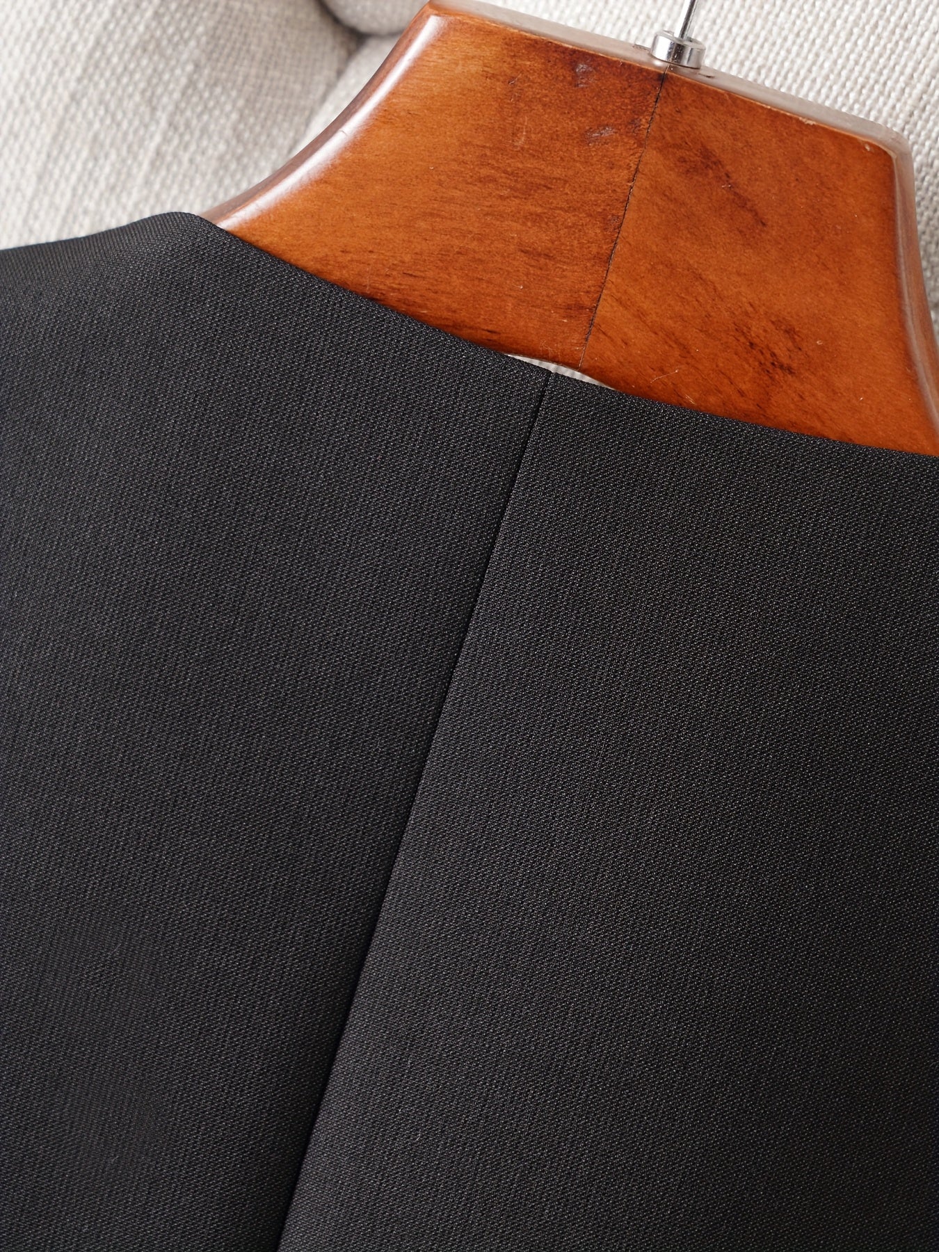 Women's Black Sleeveless V-Neck Woven Polyester Vest for Office and Casual Wear