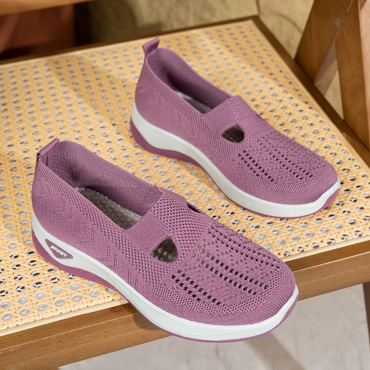 Women's Breathable Soft-Soled Casual Shoes with Elastic Openings
