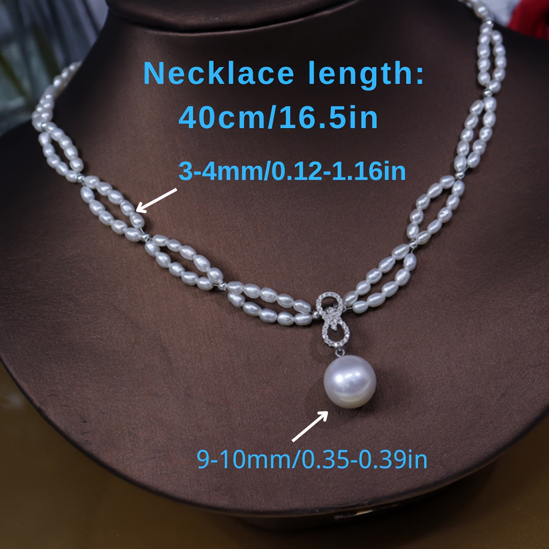 Women’s Clavicle Chain Necklace with Interlocking Design and Freshwater Pearl