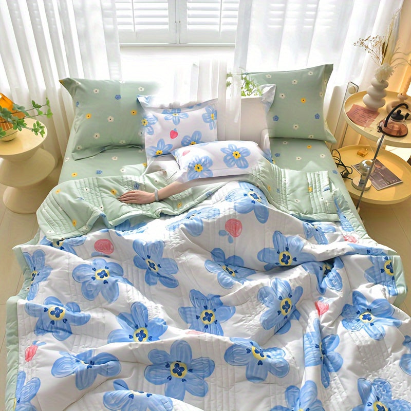 Floral Printed Quilt Set for All Seasons with Pillowcases for Single Double Bed Sofa Guest Room Home