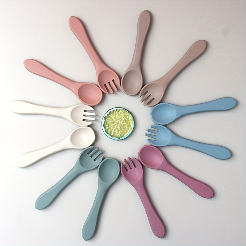 Set of BPA-Free Toddler Utensils with Silicone Forks and Spoons for Self-Feeding