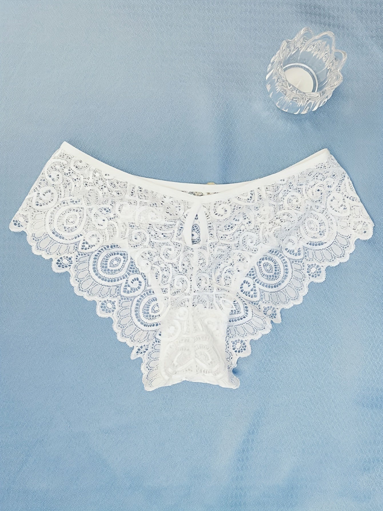 Women's Low Waist Floral Lace Panties Semi-Sheer Breathable Cut-Out Briefs